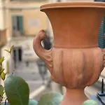 Antica Dimora Dei Nonni Bed and Breakfast 4*