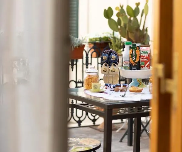 Antica Dimora Dei Nonni Bed & Breakfast 4*