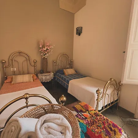 Antica Dimora Dei Nonni Bed & Breakfast 4*