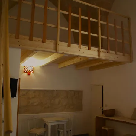 Bed and Breakfast Antica Dimora Dei Nonni Λέτσε