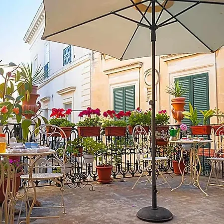 Antica Dimora Dei Nonni 3* Λέτσε