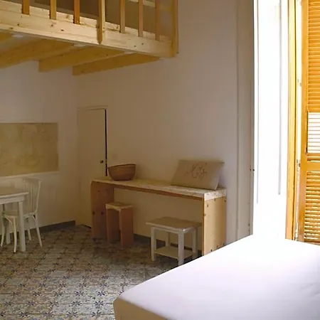 Couette-café Antica Dimora Dei Nonni 3*