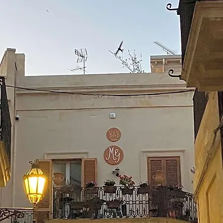 Bed & Breakfast Antica Dimora Dei Nonni 3*