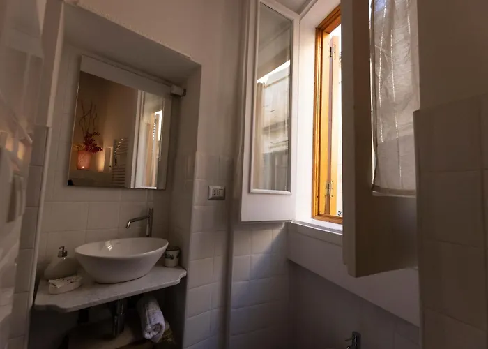 Bed & Breakfast Antica Dimora Dei Nonni 4*